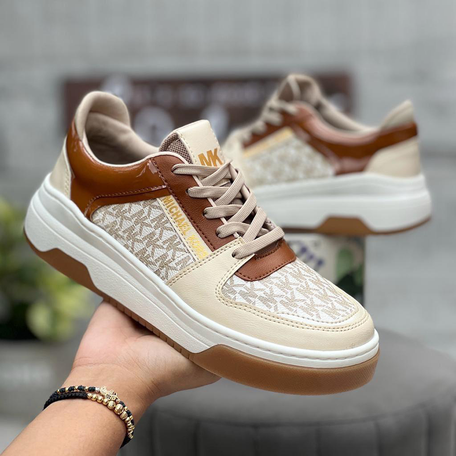 COLECCIÓN MICHAEL KORS CHICSTRIDE ELEGAN