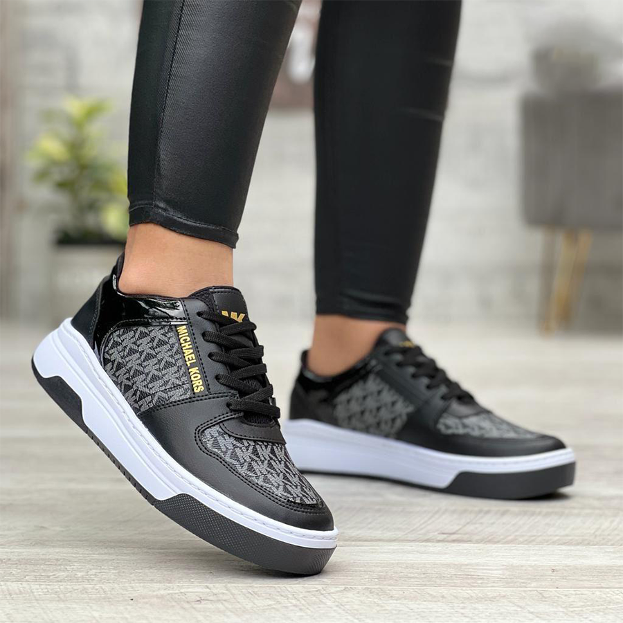 COLECCIÓN MICHAEL KORS CHICSTRIDE ELEGAN