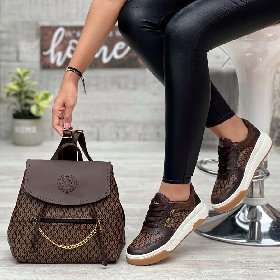 COLECCIÓN MICHAEL KORS CHICSTRIDE ELEGAN