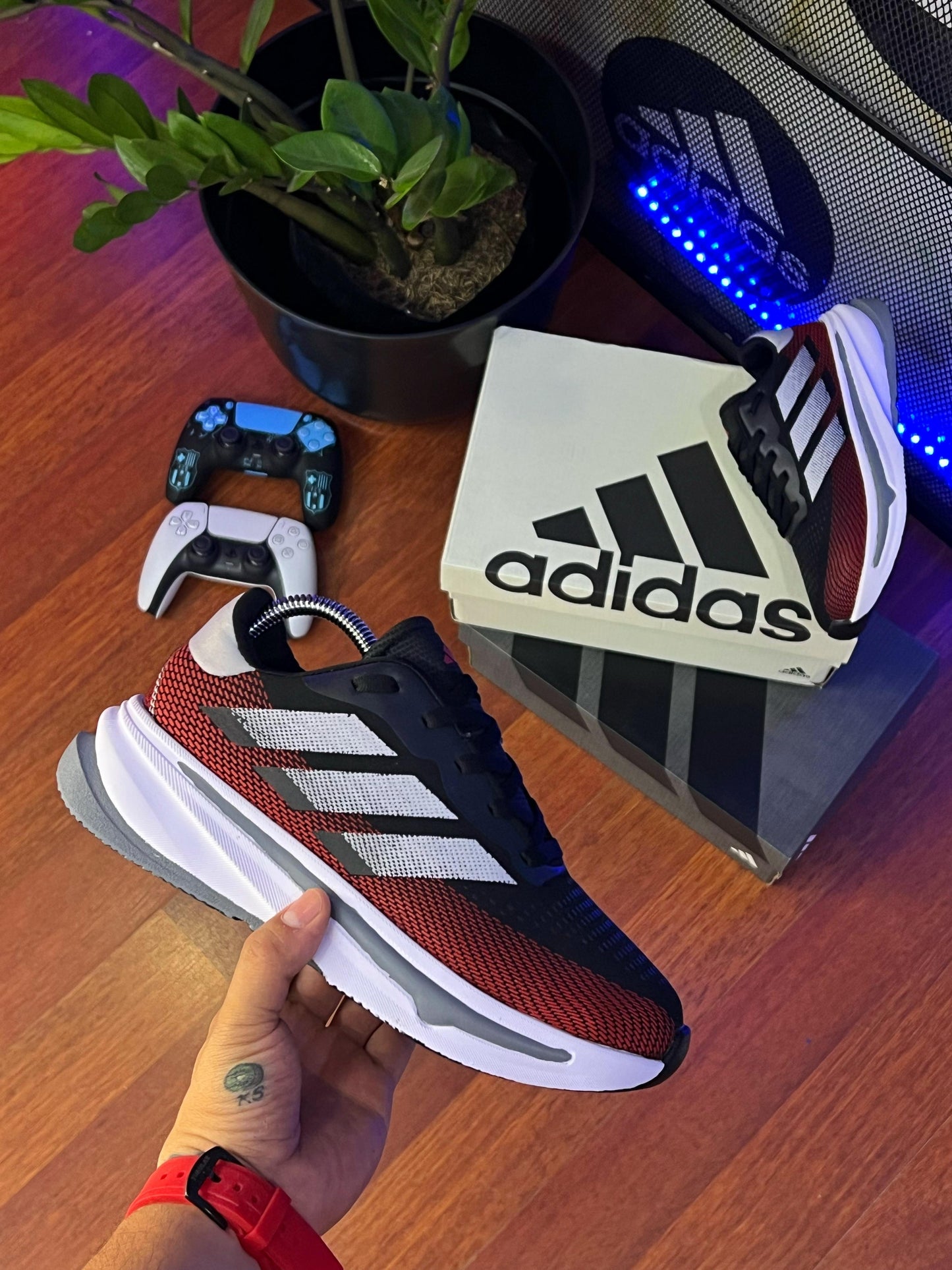 Adidas Supernova